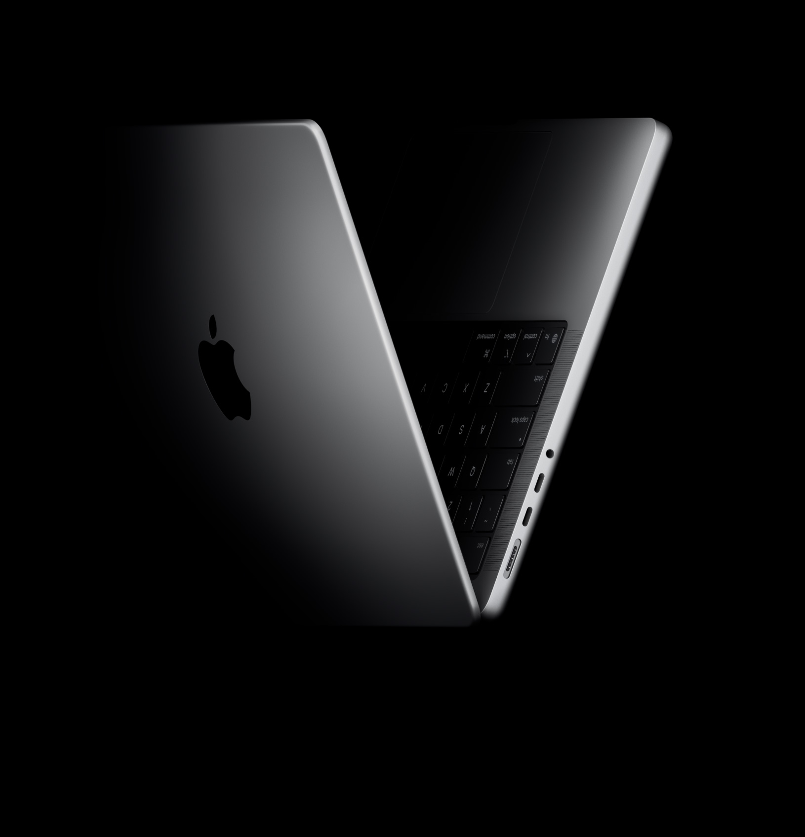 MacBook Pro τοποθετημένο σε σχήμα V, με αναφορά στο M5 chip